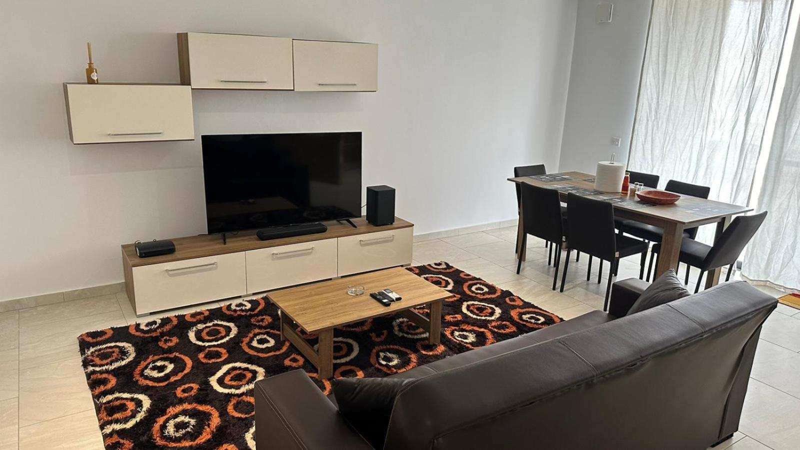 Your Elegant Home Away From Home Shared Apartment Only With Host Żebbuġ Exteriér fotografie