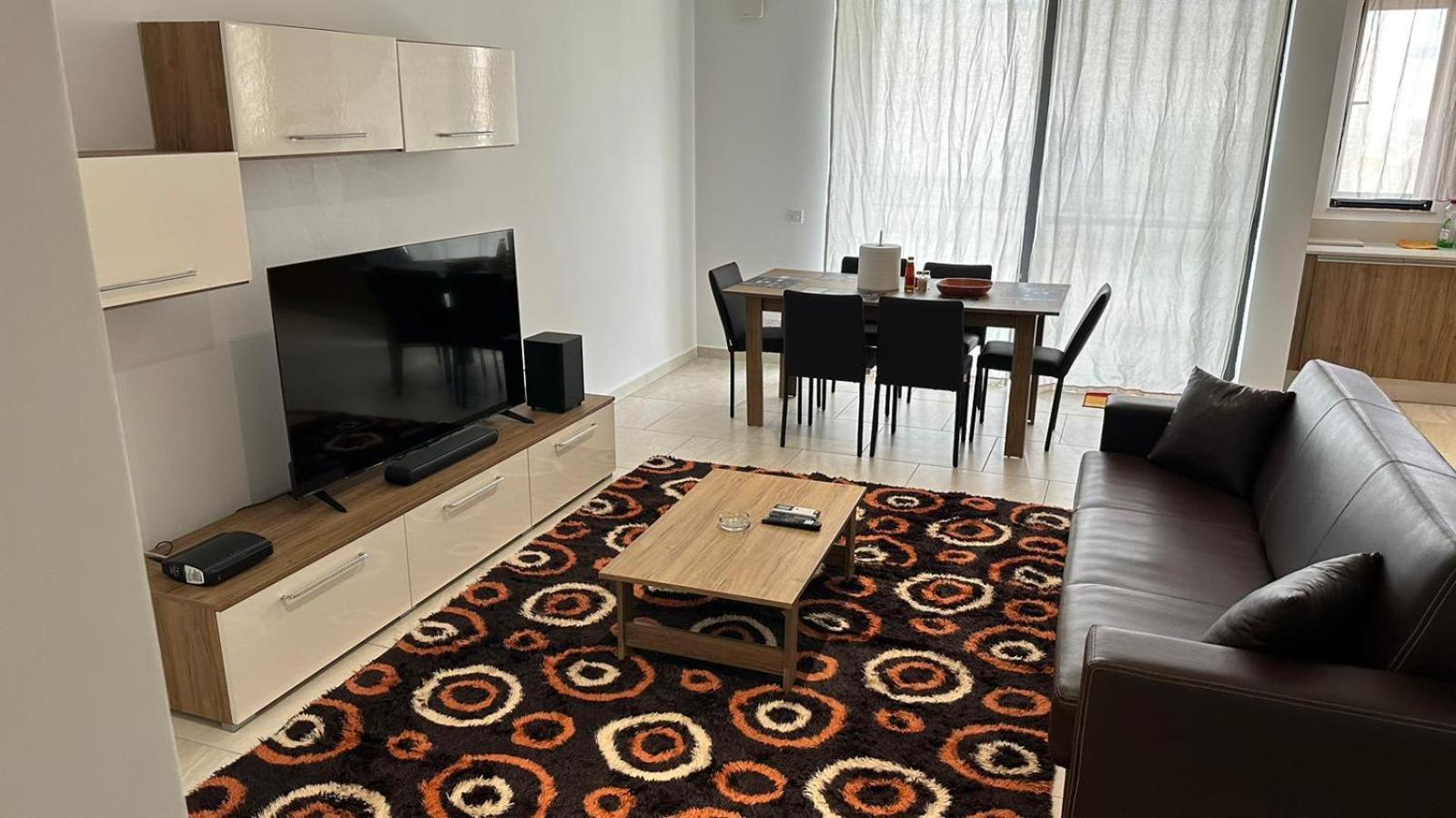 Your Elegant Home Away From Home Shared Apartment Only With Host Żebbuġ Exteriér fotografie